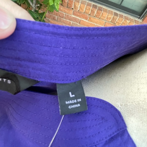 New~"Investments" Size Large Blouse - Picture 14 of 16